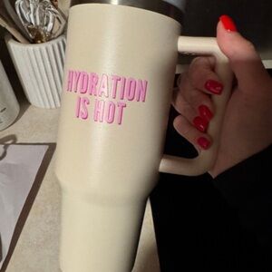 Hydration is hot tumbler